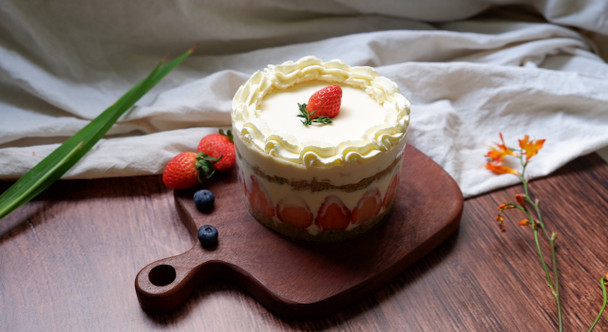 ART WORKSHOP: "CEREMONIAL MATCHA STRAWBERRY FRAISER"